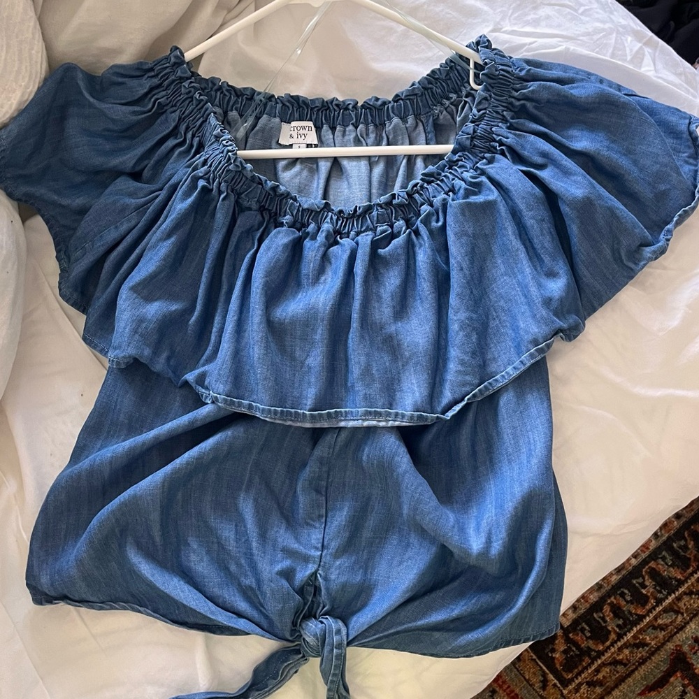 Crown and Ivy Off The Shoulder Chambray Top Small